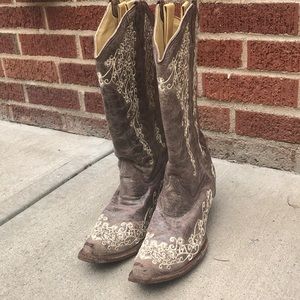 Corral cowgirl boots